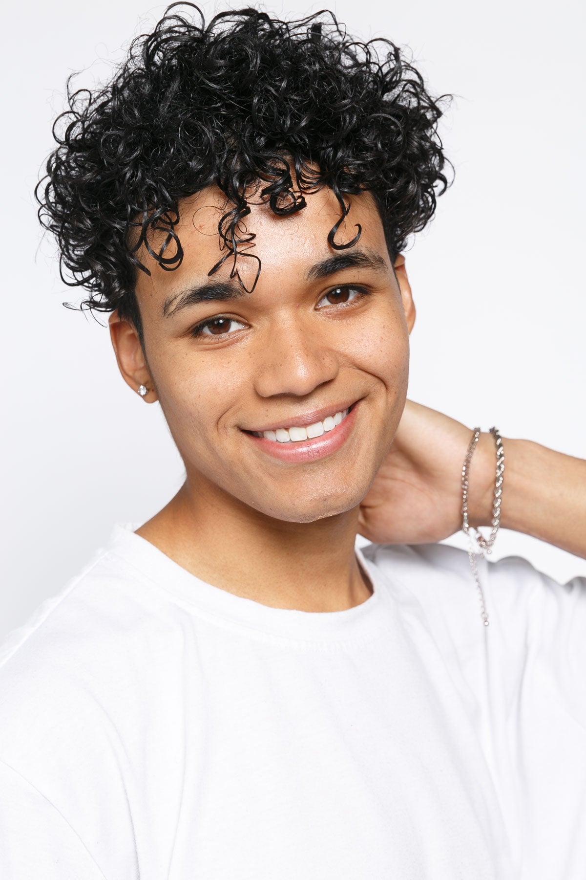 Instant curls & hydration with Hair Resurrection